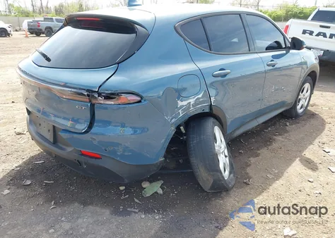 2023 Dodge Hornet Gt Awd from USA, damaged, VIN ZACNDFAN3P3A01517